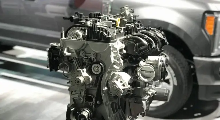 Động cơ EcoBoost 2.3L giúp Ford Explorer tiết kiệm xăng hiệu quả