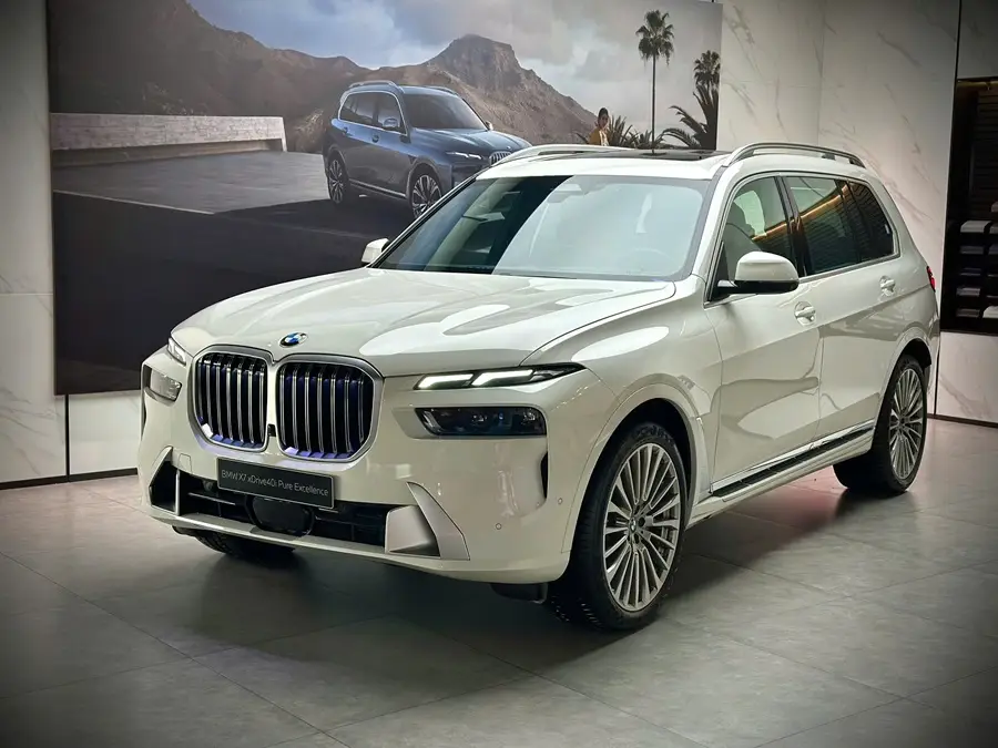 BMW X7 2025 ngoại thất