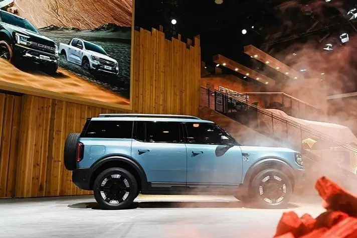 Ford Bronco Basecamp EV phiên bản điện mạnh 445 mã lực