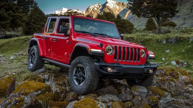 SUV Jeep phù hợp người thích trải nghiệm off-road