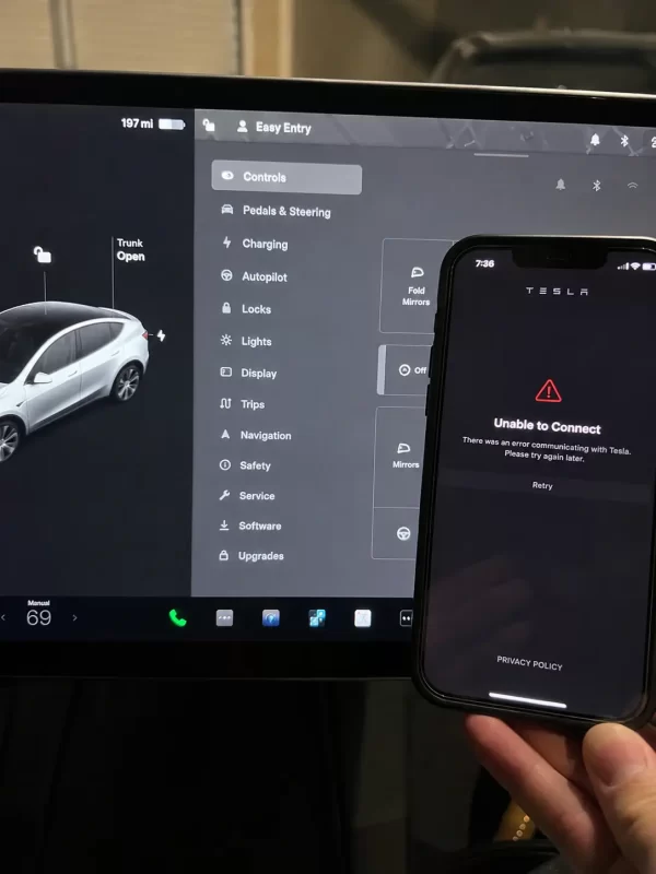 Thực trạng không kết nối được App Tesla nhập Mỹ tại Việt Nam